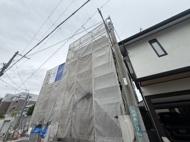 エントランス　建設中