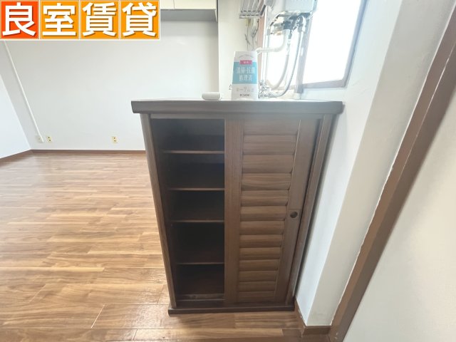 その他部屋・スペース　シュ ズボックス