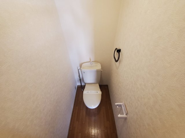 トイレ　ゆったりとした空間のトイレです