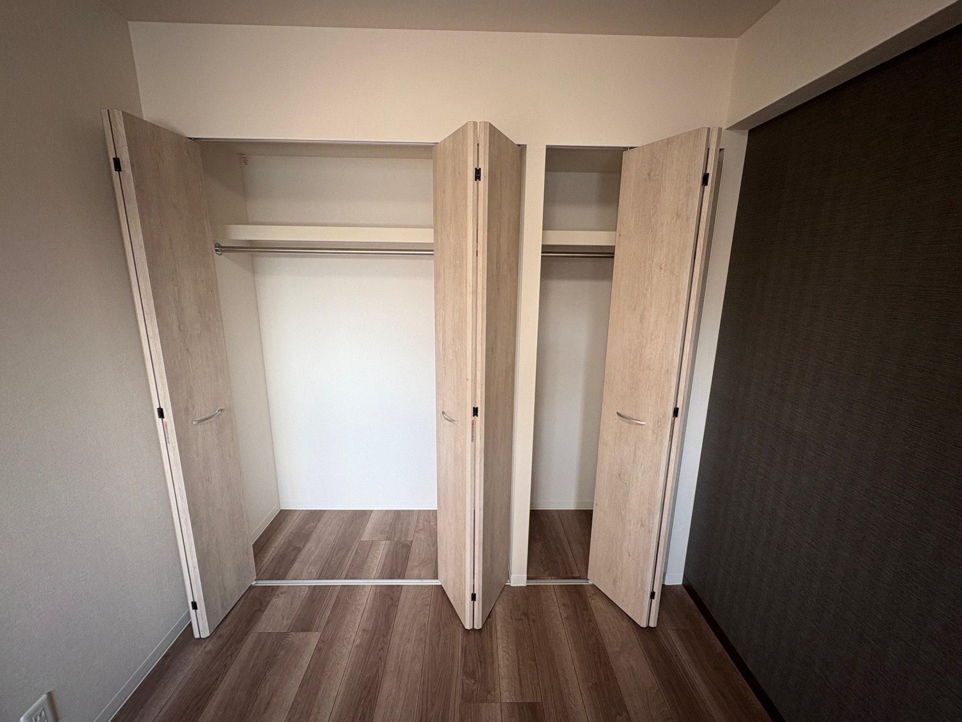 収納　※別部屋参考写真となります。
