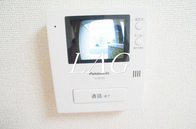 セキュリティ　モニター付きインターフォンです。