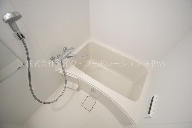 バス・シャワールーム　別部屋参考写真