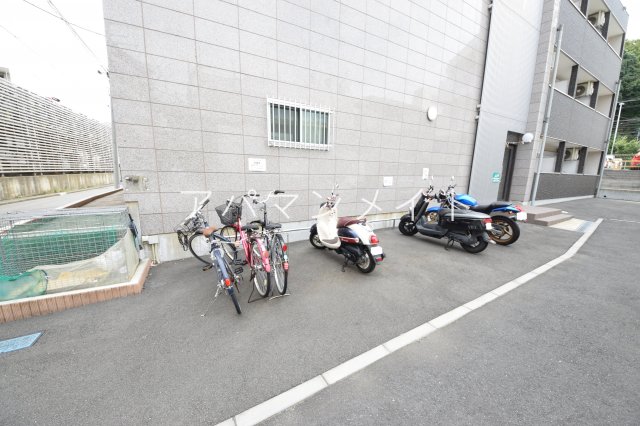 その他共有部分　自転車置場になります