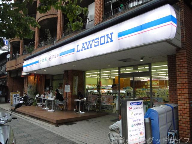 コンビニ　ローソン東山三条店（コンビニ）まで200m
