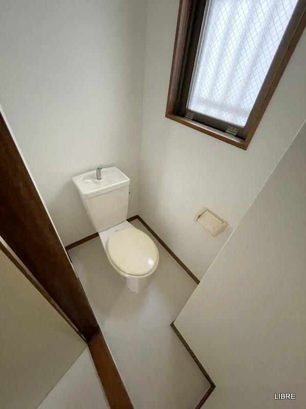 トイレ　※同物件、別のお部屋のイメージ写真です！