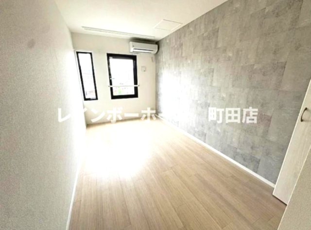 居室・リビング　※別号室参考写真