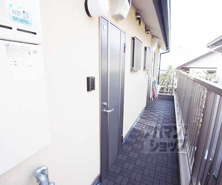 その他設備　玄関ドアです。