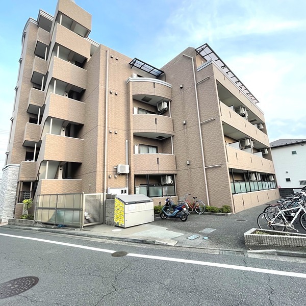 建物外観　駅徒歩圏内、オートロック、RC造マンション！