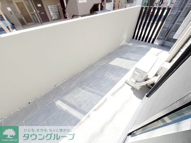 バルコニー　バルコニー