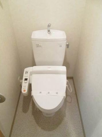 トイレ　ウォシュレット