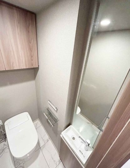 トイレ　※別タイプの画像です