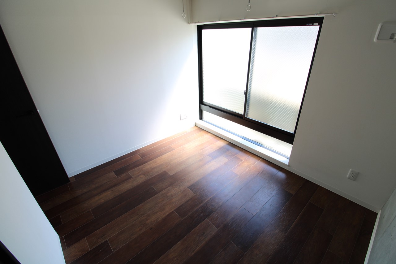 居室・リビング　※同物件、別部屋になります。