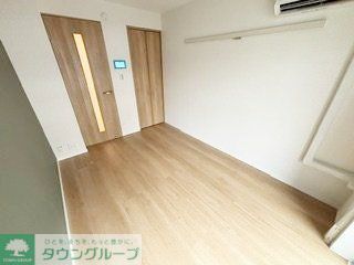 MELLAS小島新田の居間写真