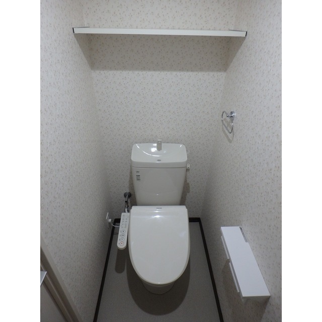 トイレ　ゆったりとした空間のトイレです