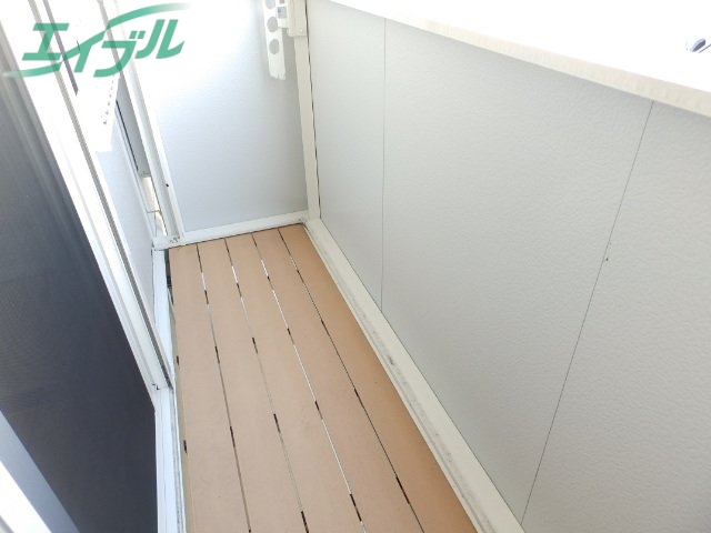 バルコニー　同型参考写真