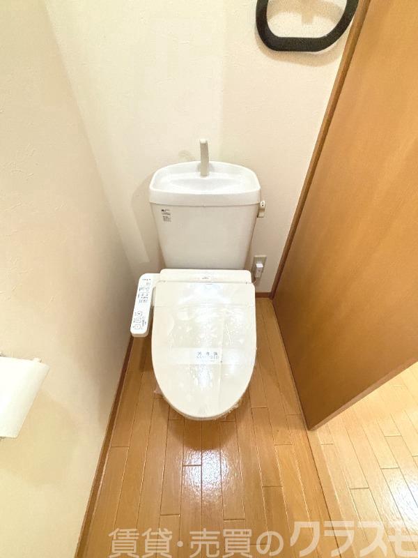 トイレ　ウォシュレット