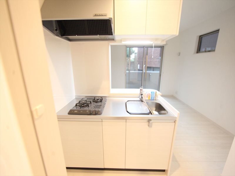 キッチン　システムキッチン（ガス2口グリル付）同型写真