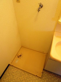 その他　ソレイユ神田　室内背洗濯機置場