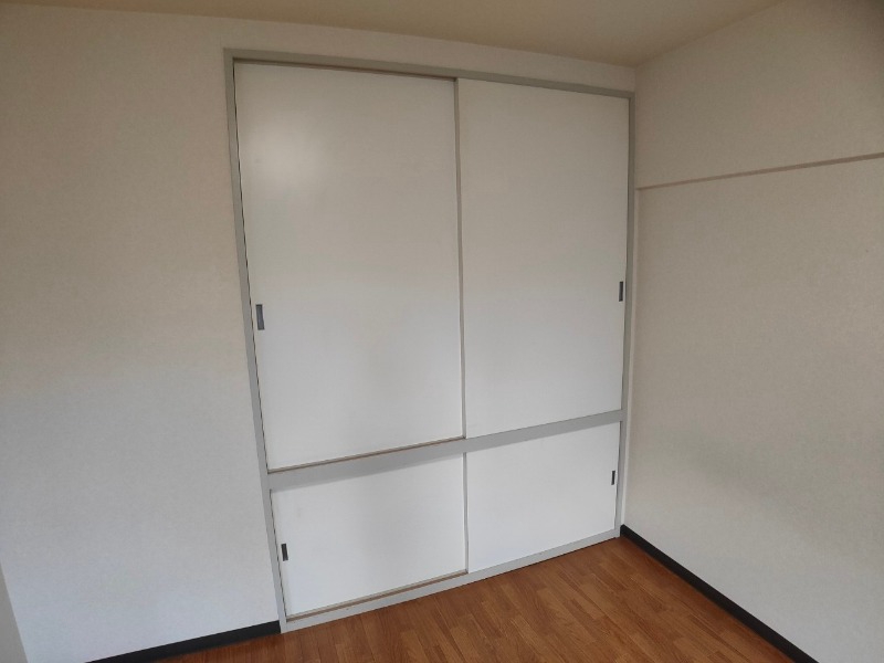 収納　大き目な収納です。部屋がすっきり片付きます。
