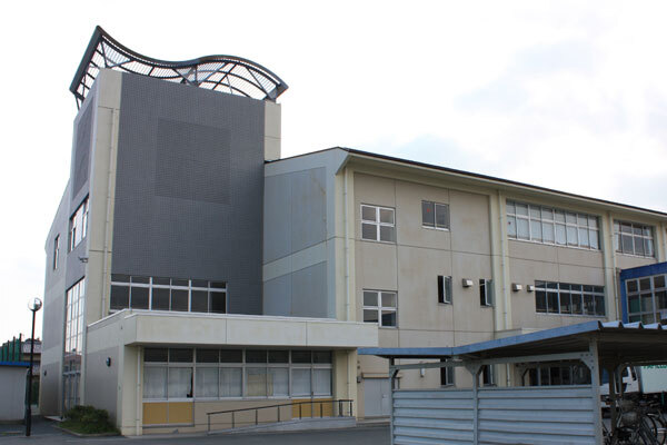 中学校　掛川市立北中学校（中学校）まで370m