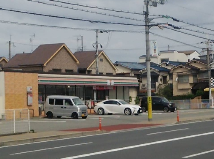 コンビニ　セブンイレブン 尼崎武庫の里2丁目店（コンビニ）まで2435m