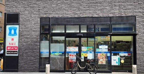 コンビニ　ローソン 西蒲田八丁目店（コンビニ）まで614m