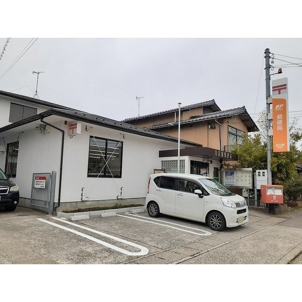 郵便局　金沢額郵便局（郵便局）まで781m
