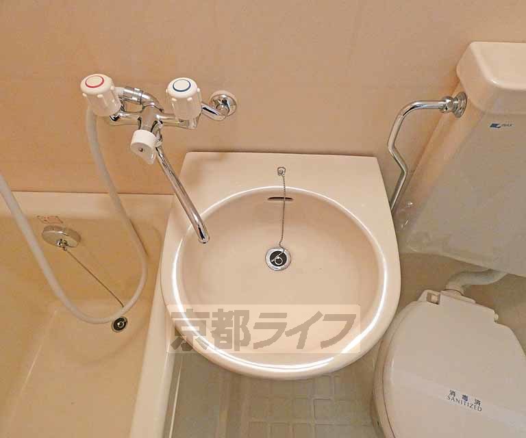 洗面設備　洗面所です。