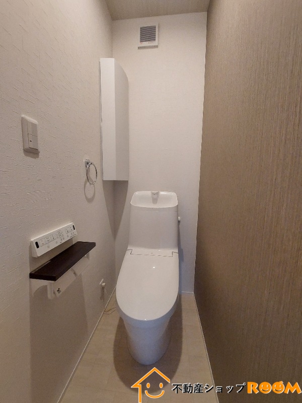ＪＲ鹿児島本線 羽犬塚駅 徒歩43分 2階建 築3年のトイレ写真