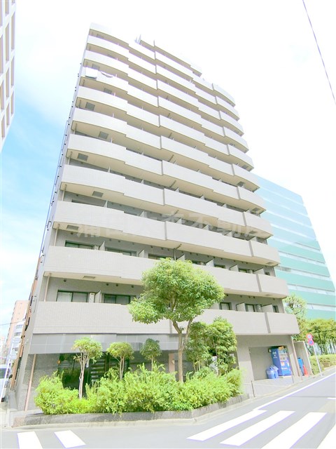 建物外観　2002年4月築　SRC鉄骨鉄筋コンクリート造13階建て総戸