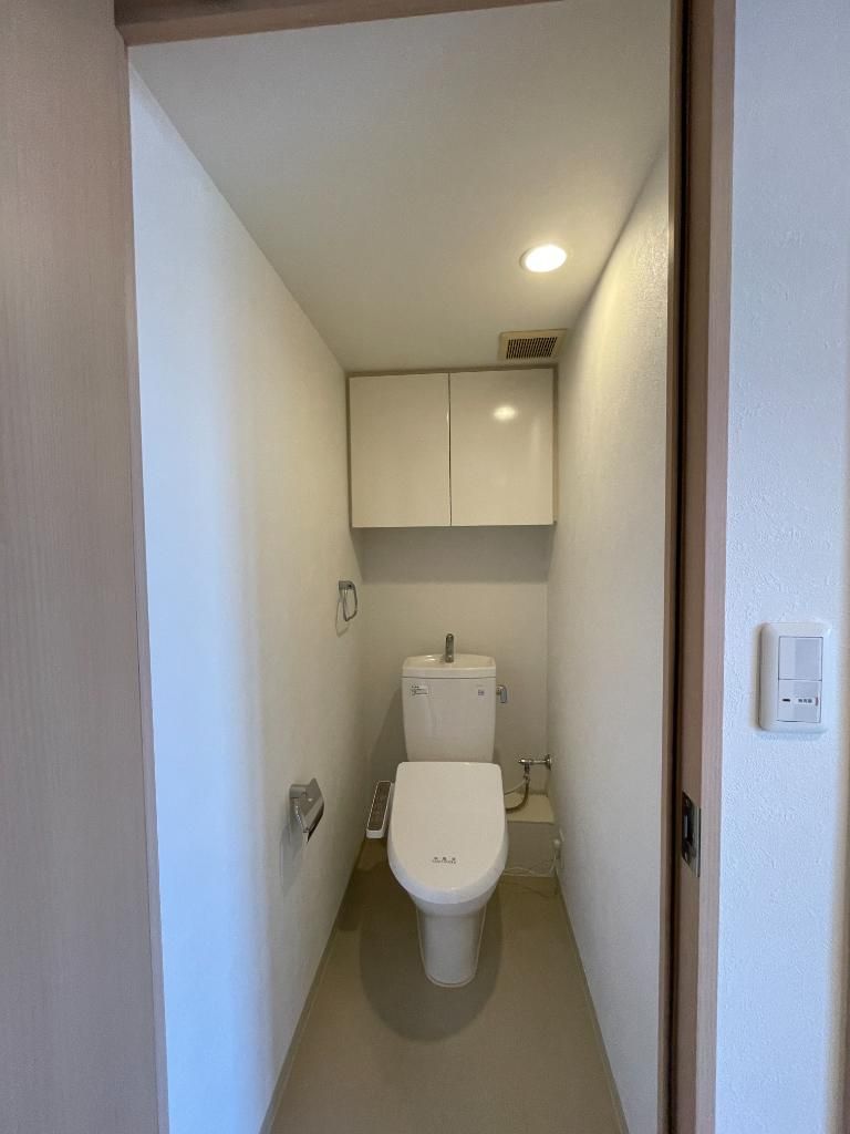 トイレ　シンプルで使いやすいトイレです