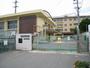 小学校　八尾市立東山本小学校（小学校）まで693m