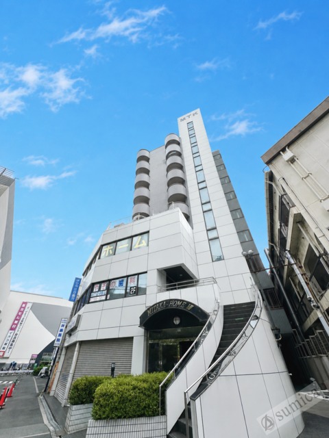 建物外観　鉄筋コンクリート造・ガッチリとした建物です♪