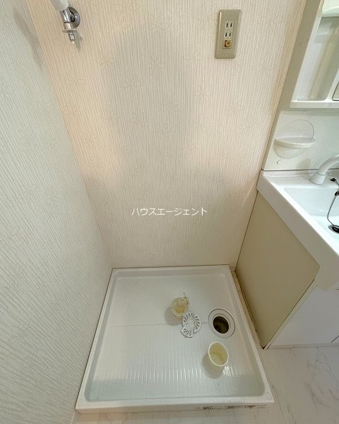 その他　室内洗濯機置き場です※参考画像