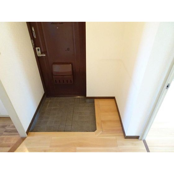 玄関　別部屋参考写真