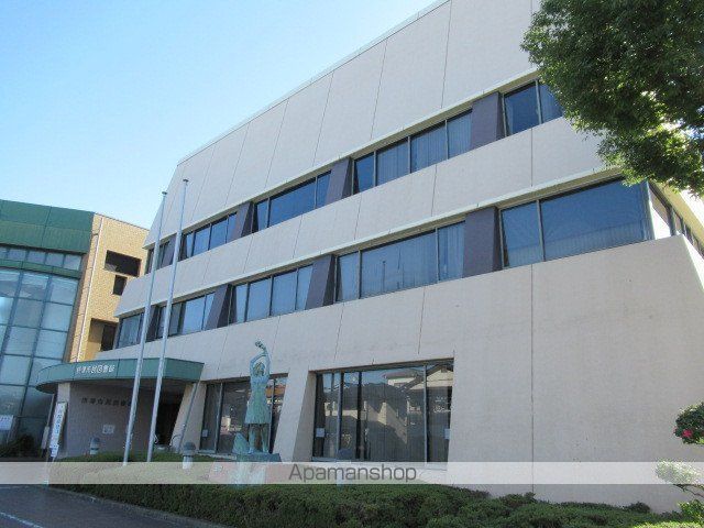 図書館　摂津市民図書館（図書館）まで642m