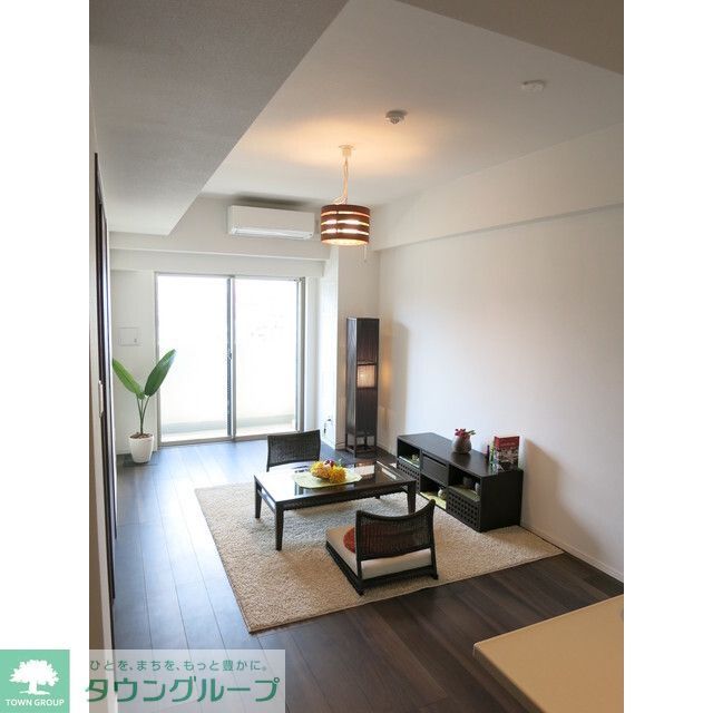居室・リビング　家具・照明等は設備に含まれません