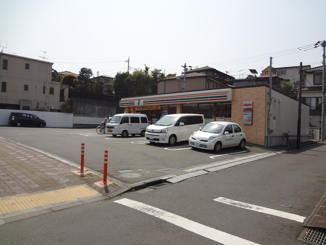 コンビニ　セブンイレブン八王子上野町店（コンビニ）まで344m