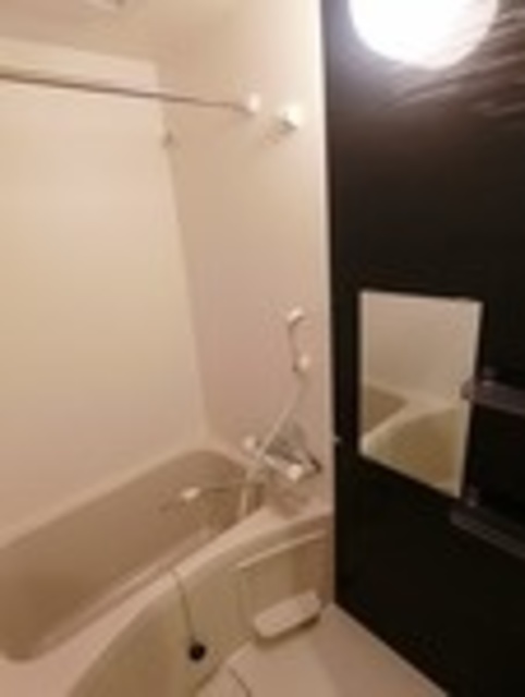 バス・シャワールーム　同物件別部屋写真（実際は現況を優先いたします）