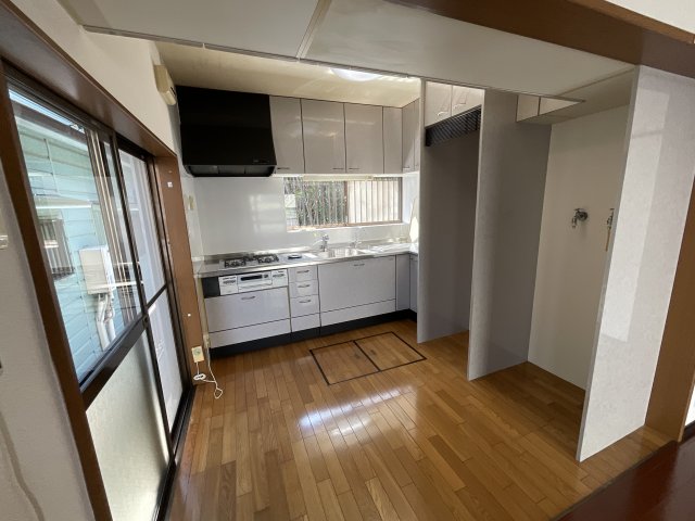 居室・リビング　使いやすい居間です
