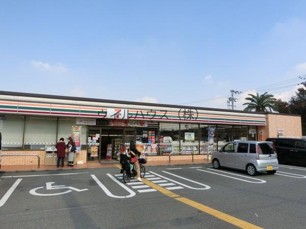 コンビニ　セブンイレブン堺大阪労災病院前店（コンビニ）まで456m