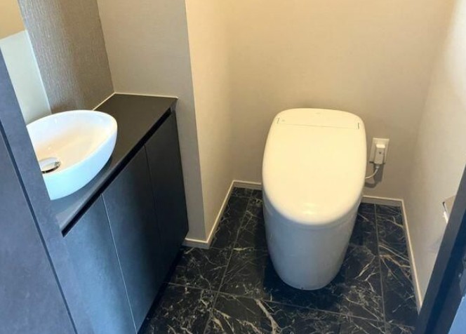 トイレ　トイレもきれいです