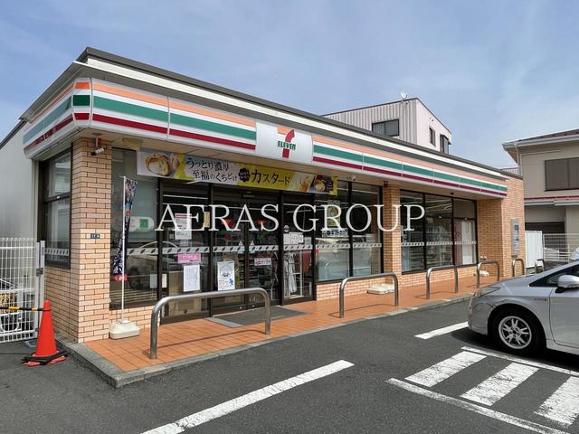 コンビニ　セブン-イレブン 横浜神大寺４丁目店（コンビニ）まで338m