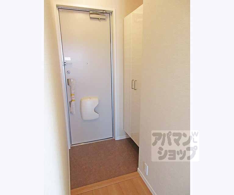玄関　広め玄関です！
