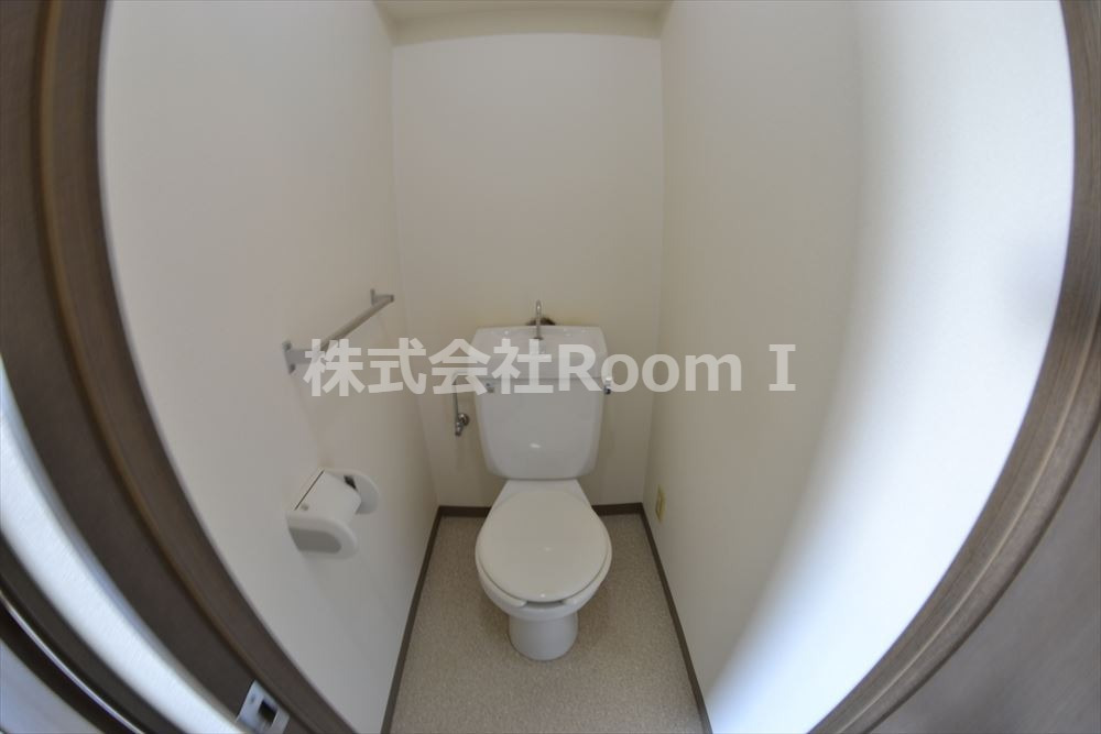 トイレ　清潔感のあるトイレです