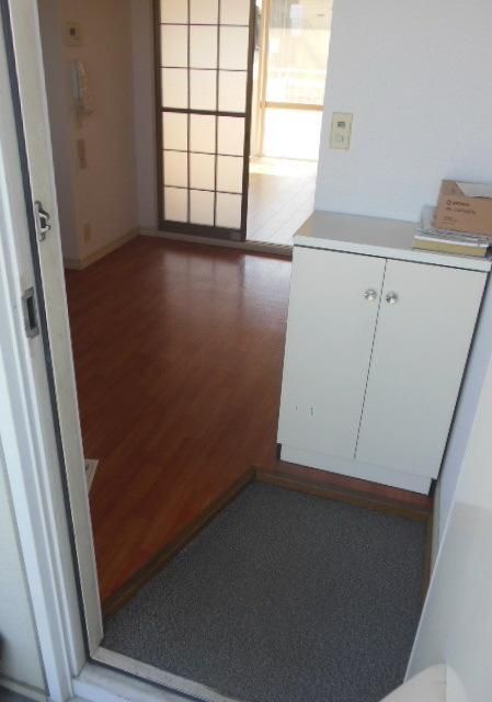 玄関　★お部屋探しは株式会社タウンハウジング東京まで★