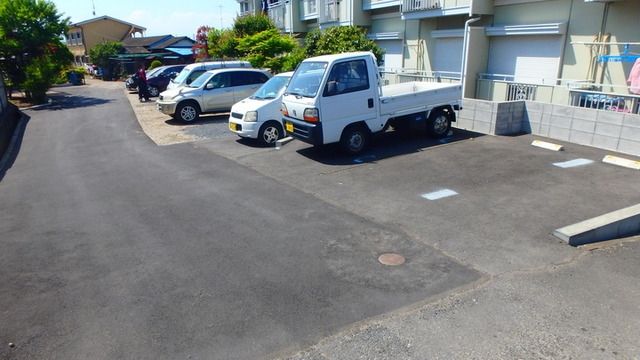 駐車場　★お部屋探しは株式会社タウンハウジング東京まで★