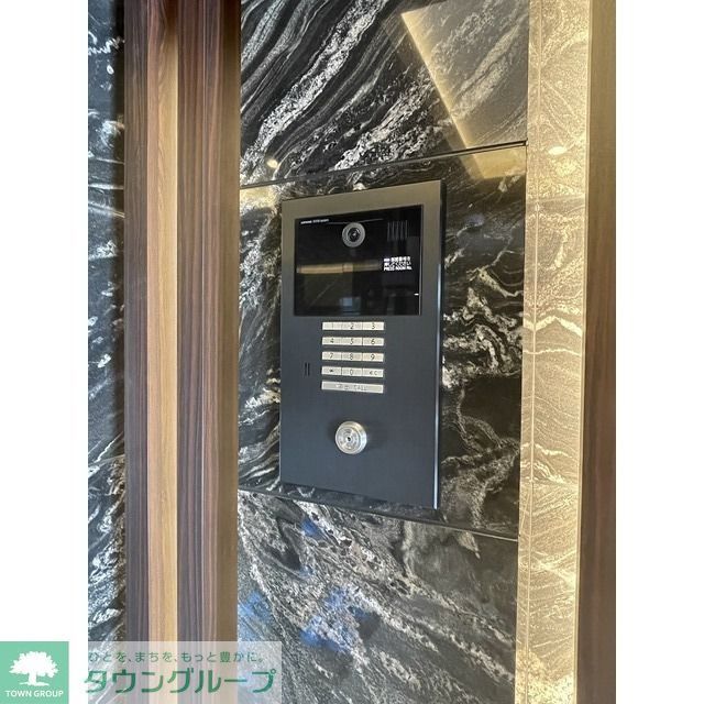 エントランス　オートロック