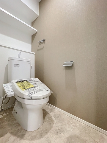 エンクレスト博多BRIGHTのトイレ写真