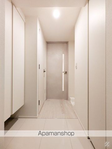 Brillia ist 池尻大橋の玄関写真